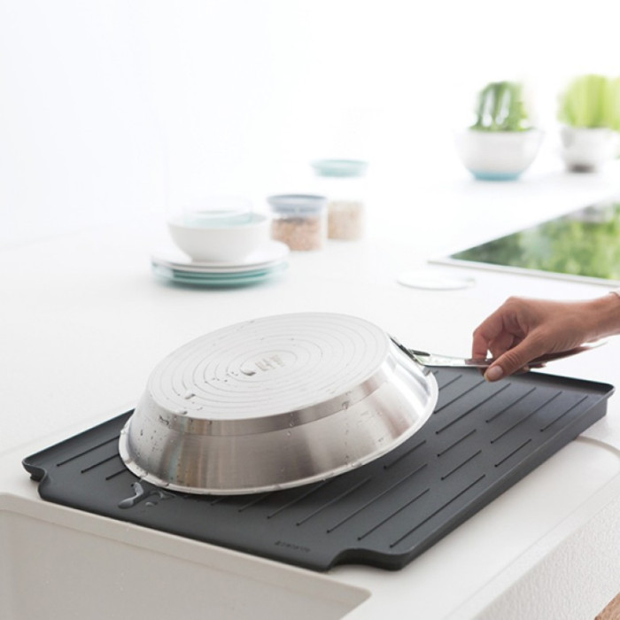 Сушилник за съдове Brabantia Dark Grey Сушилник за съдове Brabantia Dark Grey - Кухня