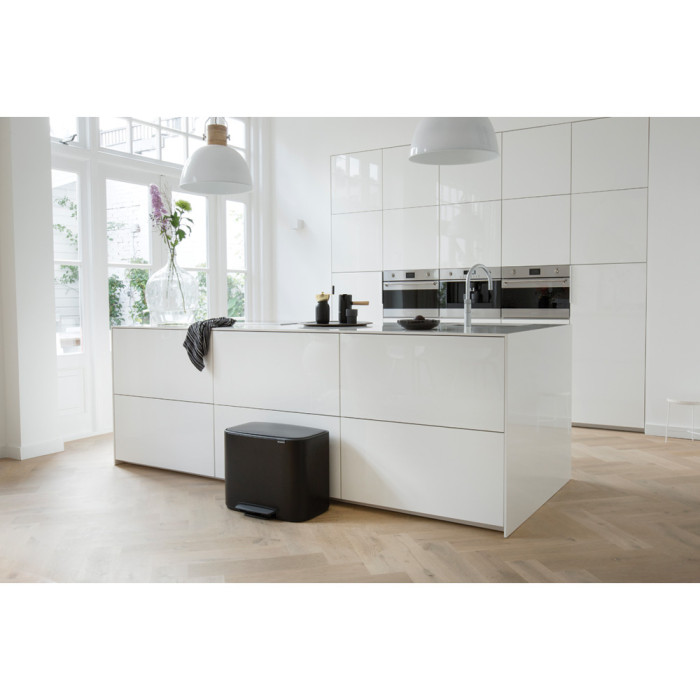 Кош за смет Brabantia Bo Pedal 36L, Matt Black - Баня и почистване