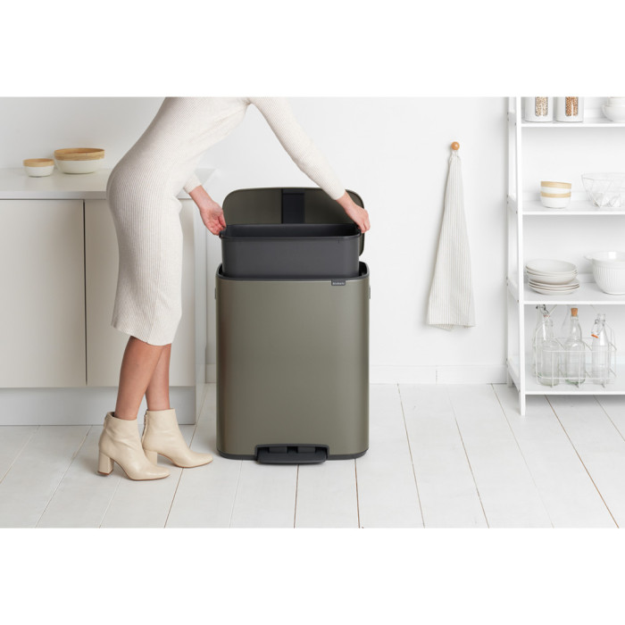 Кош за смет Brabantia Bo Pedal 60L, Platinum - Баня и почистване