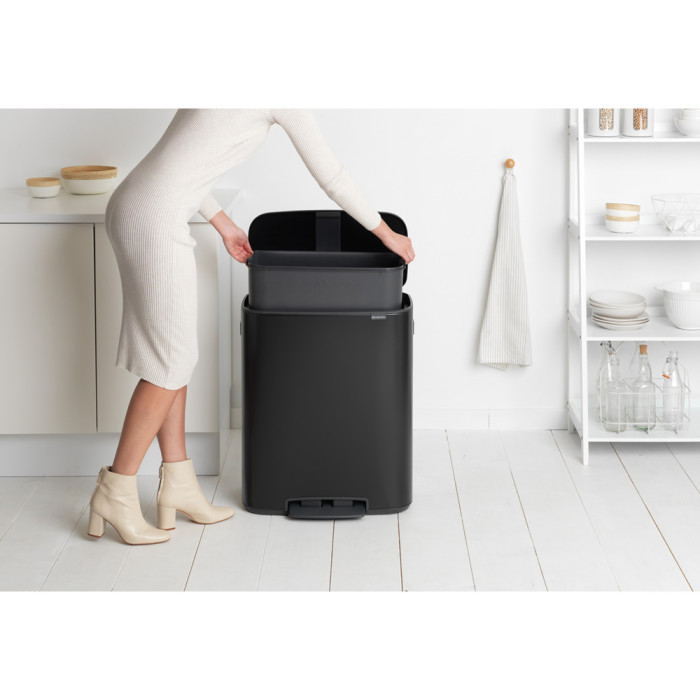Кош за смет Brabantia Bo Pedal 60L, Matt Black - Баня и почистване
