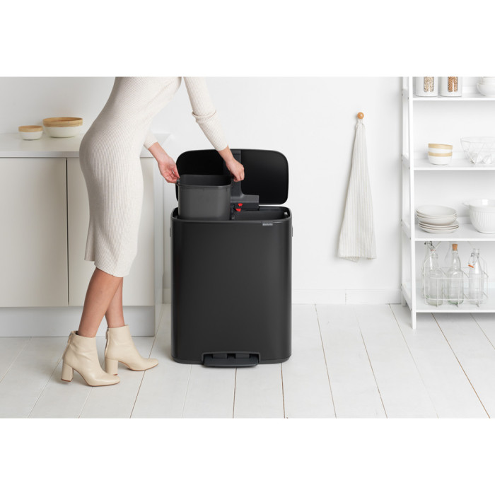 Кош за смет Brabantia Bo Pedal 2x30L, Matt Black - Баня и почистване