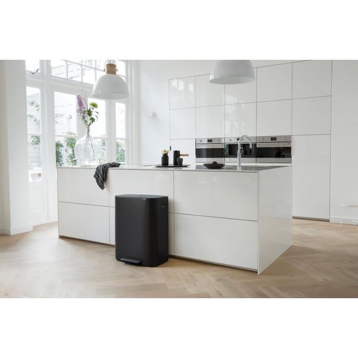 Кош за смет Brabantia Bo Pedal 2x30L, Matt Black - Баня и почистване