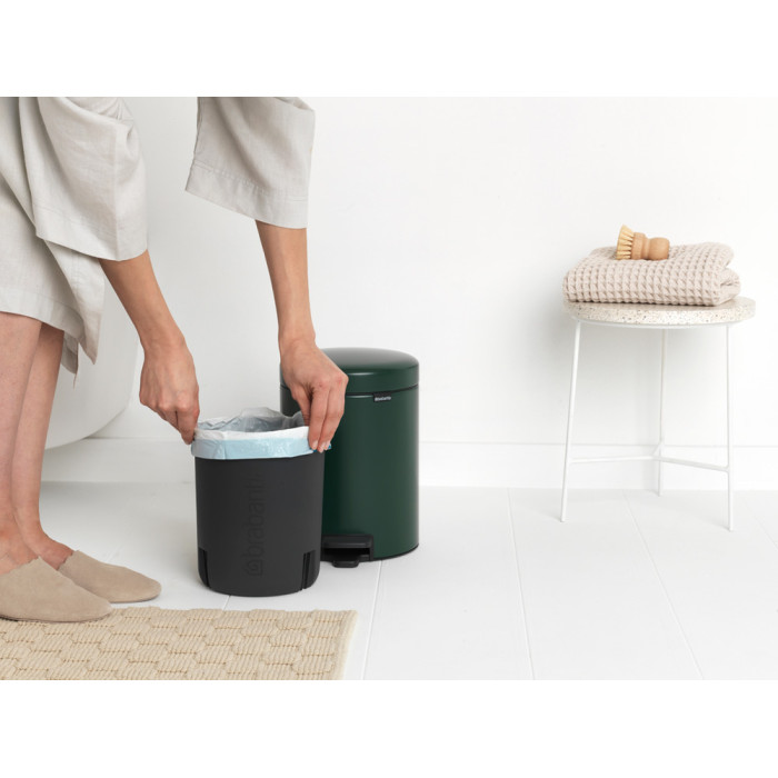 Кош за смет с педал Brabantia NewIcon 5L, Pine Green - Баня и почистване