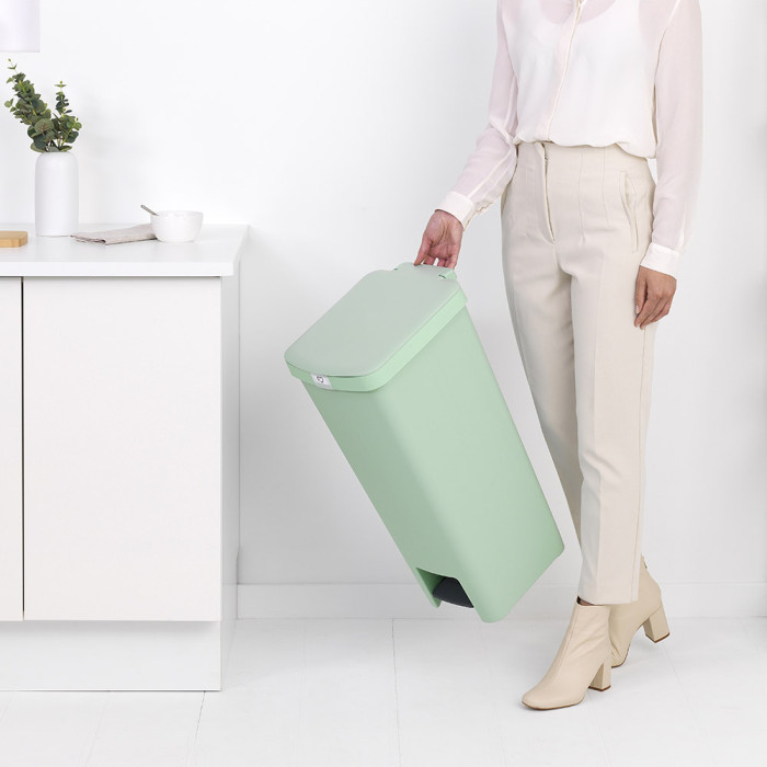 Кош за смет с педал Brabantia StepUp 40L, Jade Green Кош за смет с педал Brabantia StepUp 40L, Jade Green - Баня и почистване