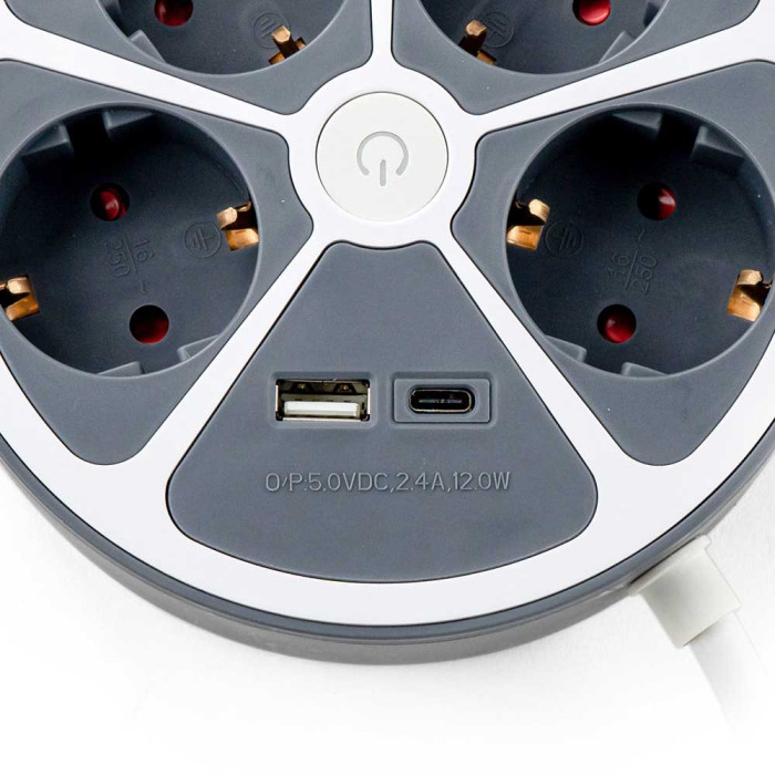 Раклонител с 4 гнезда и 2 USB порта Раклонител с 4 гнезда и 2 USB порта - Електроуреди