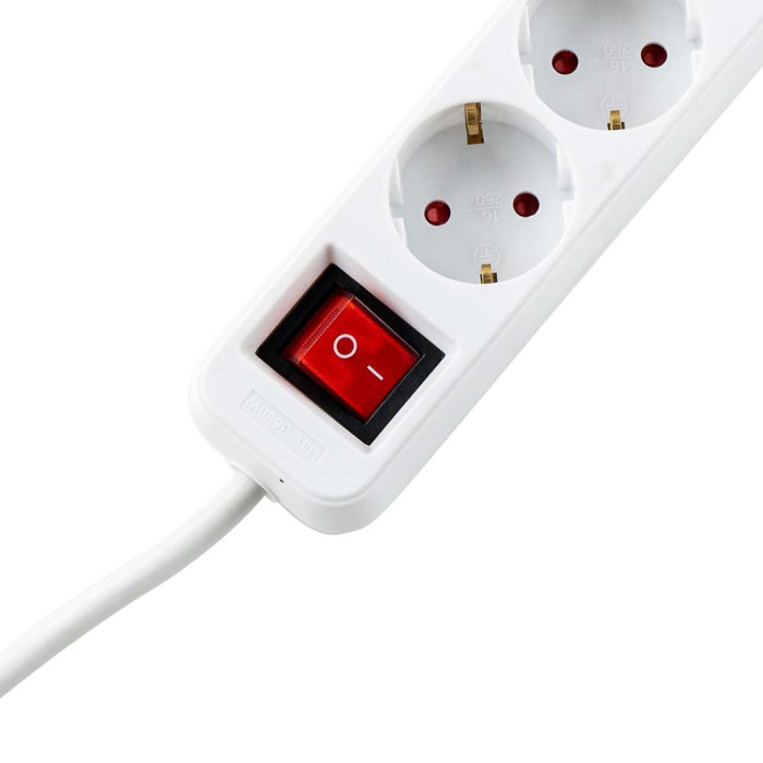 Разклонител с ключ, 3G, 1.5mm2, 1.5m дължина Разклонител с ключ, 3G, 1.5mm2, 1.5m дължина - Електроуреди