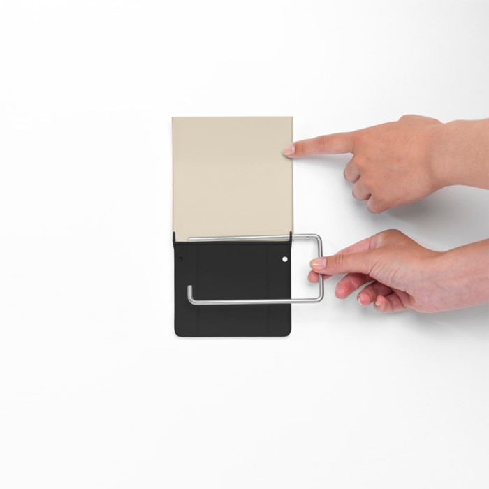 Държач за тоалетна хартия Brabantia ReNew Soft Beige Държач за тоалетна хартия Brabantia ReNew Soft Beige - Баня и почистване