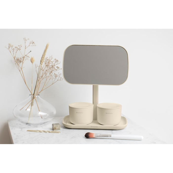 Огледало с поставка за принадлежности Brabantia ReNew Soft Beige Огледало с поставка за принадлежности Brabantia ReNew Soft Beige - Баня и почистване