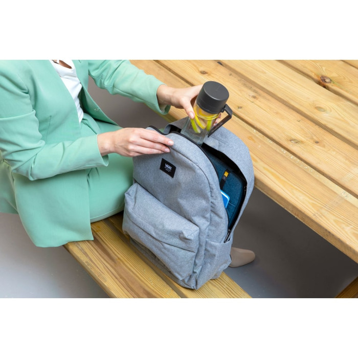 Бутилка Brabantia Make&Take 500ml Dark Grey, с цедка Бутилка Brabantia Make&Take 500ml Dark Grey, с цедка - Кухня