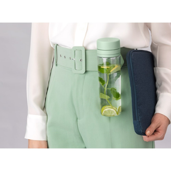 Бутилка Brabantia Make&Take 500ml Jade Green, с цедка Бутилка Brabantia Make&Take 500ml Jade Green, с цедка - Кухня