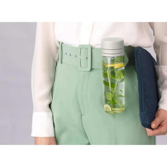 Бутилка Brabantia Make&Take 500ml Light Grey, с цедка Бутилка Brabantia Make&Take 500ml Light Grey, с цедка - Кухня