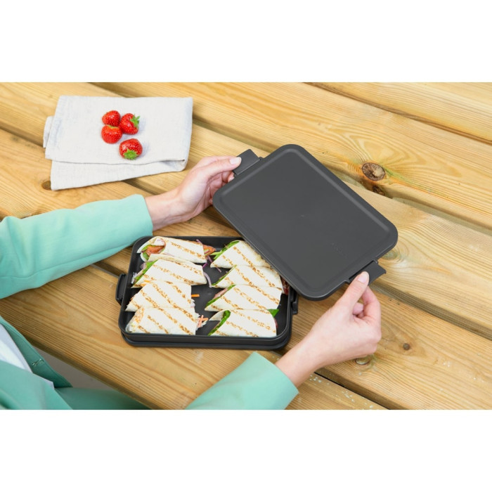 Кутия за обяд Brabantia Make&Take 1.1L, Dark Grey, плоска Кутия за обяд Brabantia Make&Take 1.1L, Dark Grey, плоска - Кухня