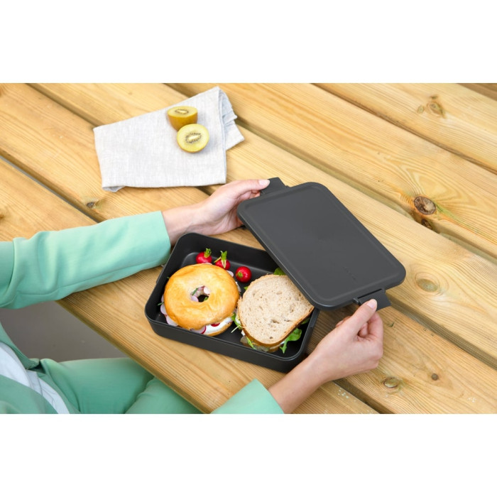 Кутия за обяд Brabantia Make&Take 2L, Dark Grey Кутия за обяд Brabantia Make&Take 2L, Dark Grey - Кухня