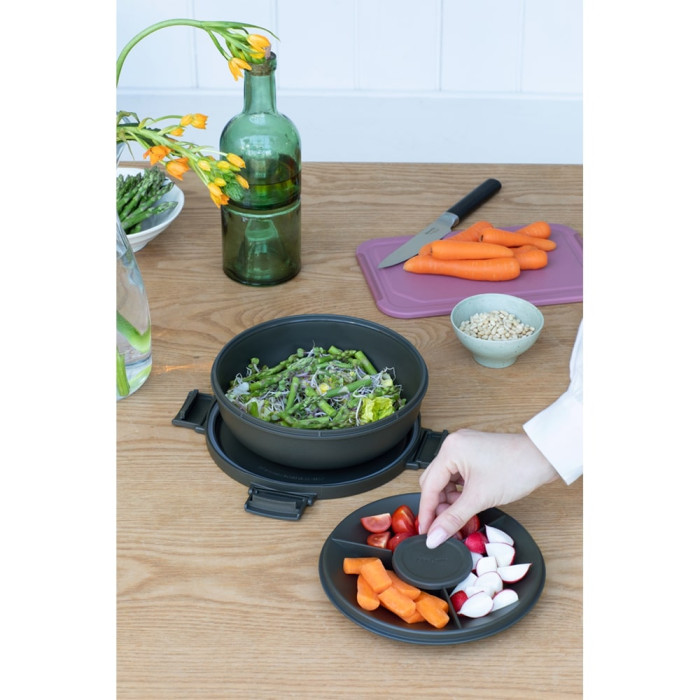 Купа за салата Brabantia Make&Take 1.3L, Dark Grey Купа за салата Brabantia Make&Take 1.3L, Dark Grey - Кухня