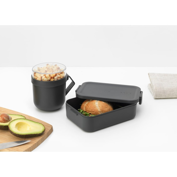 Комплект за обяд Brabantia Make&Take 2 части, Dark Grey, чаша и кутия Комплект за обяд Brabantia Make&Take 2 части, Dark Grey, чаша и кутия - Кухня