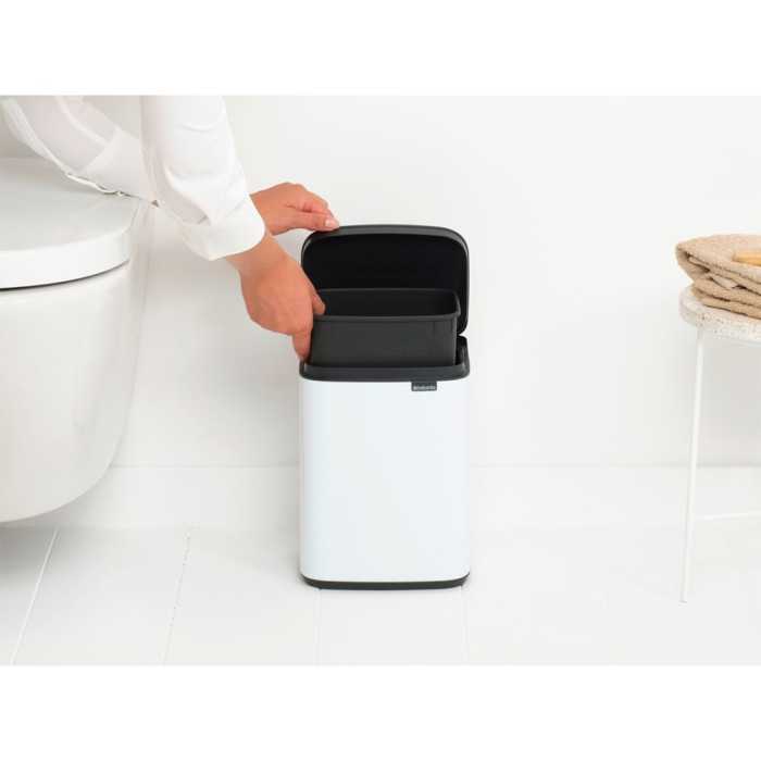 Кош за смет Brabantia Bo Small 4L, White Кош за смет Brabantia Bo Small 4L, White - Баня и почистване