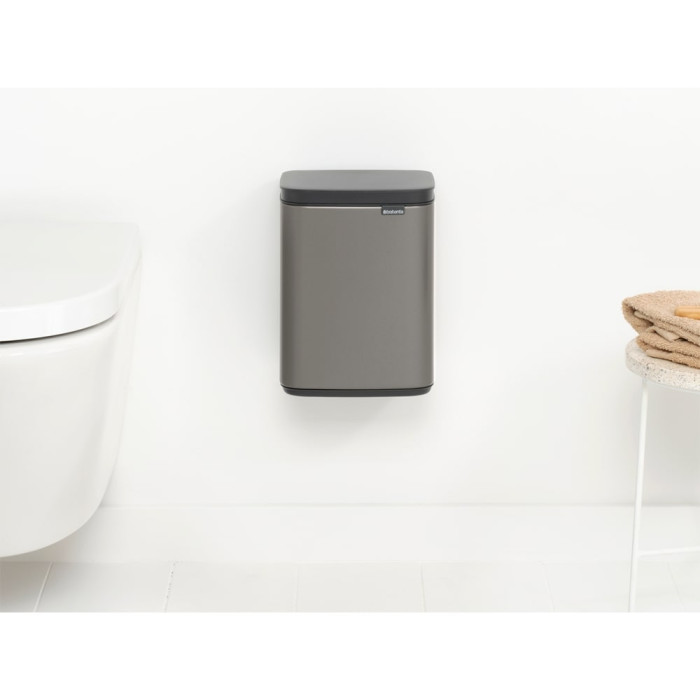 Кош за смет Brabantia Bo Small 4L, Platinum Кош за смет Brabantia Bo Small 4L, Platinum - Баня и почистване
