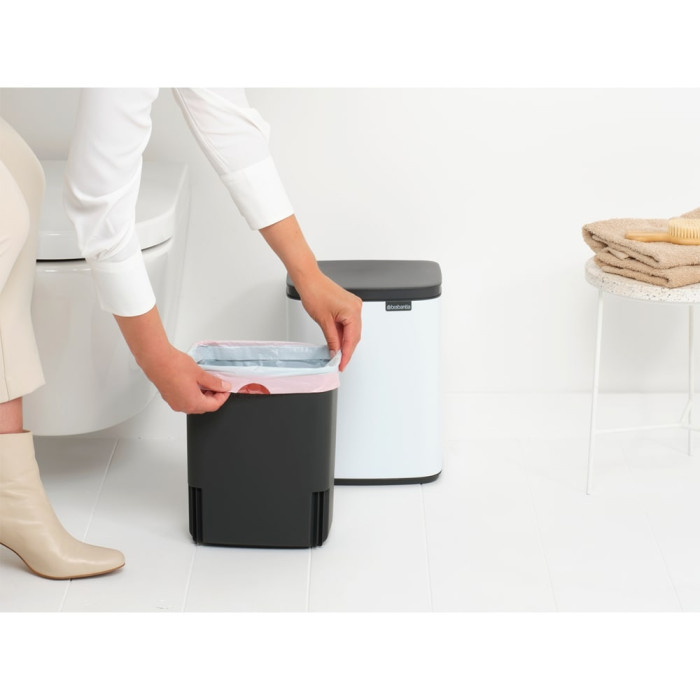 Кош за смет Brabantia Bo Small 7L, White Кош за смет Brabantia Bo Small 7L, White - Баня и почистване