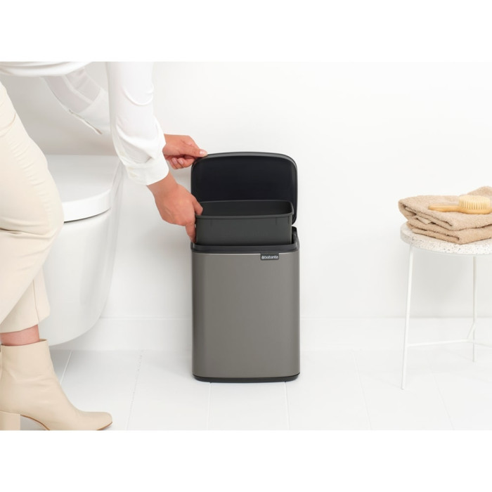 Кош за смет Brabantia Bo Small 7L, Platinum Кош за смет Brabantia Bo Small 7L, Platinum - Баня и почистване