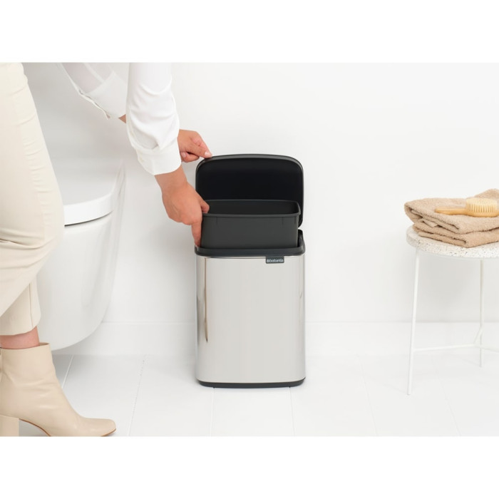 Кош за смет Brabantia Bo Small 7L, Brilliant Steel Кош за смет Brabantia Bo Small 7L, Brilliant Steel - Баня и почистване