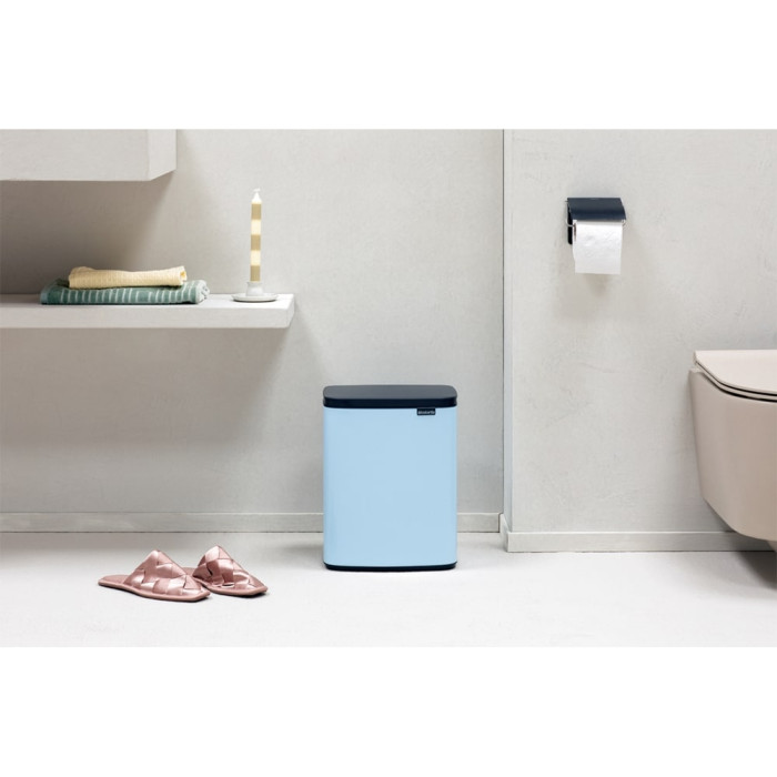 Кош за смет Brabantia Bo Small 7L, Dreamy Blue Кош за смет Brabantia Bo Small 7L, Dreamy Blue - Баня и почистване