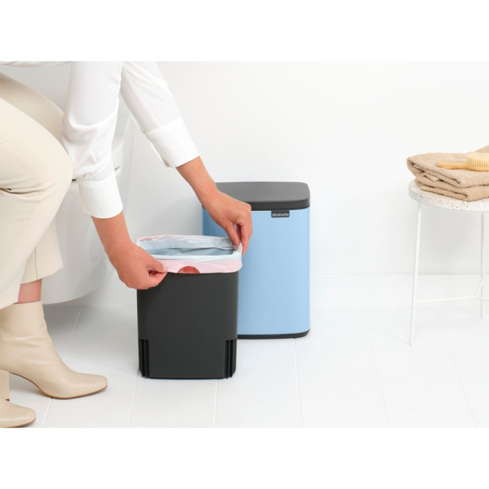 Кош за смет Brabantia Bo Small 7L, Dreamy Blue Кош за смет Brabantia Bo Small 7L, Dreamy Blue - Баня и почистване