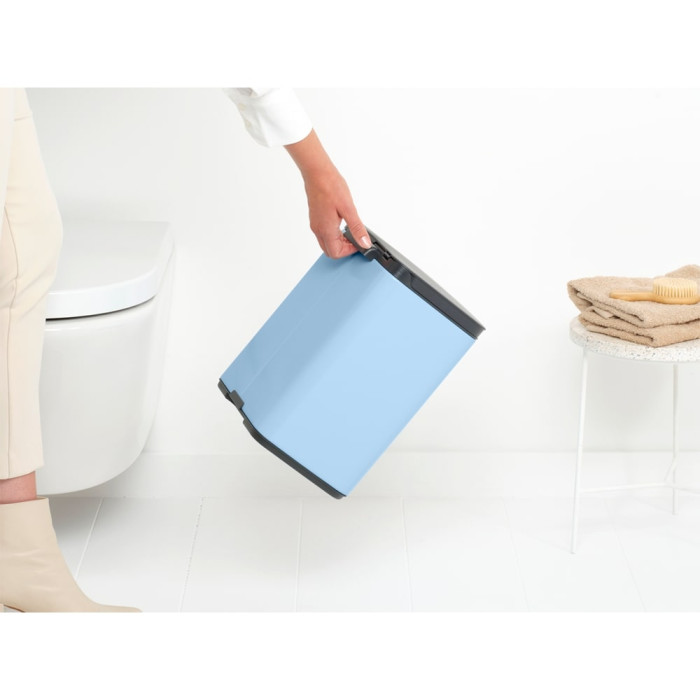 Кош за смет Brabantia Bo Small 7L, Dreamy Blue Кош за смет Brabantia Bo Small 7L, Dreamy Blue - Баня и почистване
