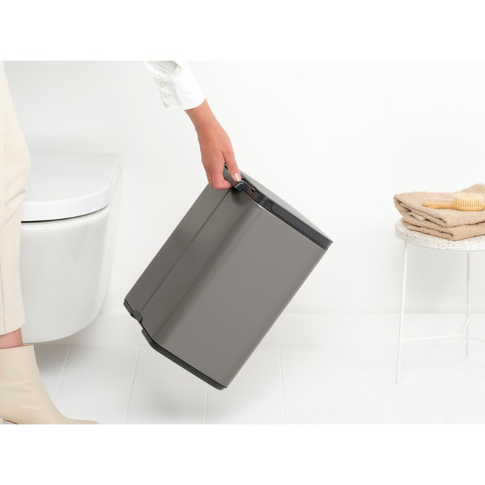 Кош за смет Brabantia Bo Small 12L, Platinum Кош за смет Brabantia Bo Small 12L, Platinum - Баня и почистване