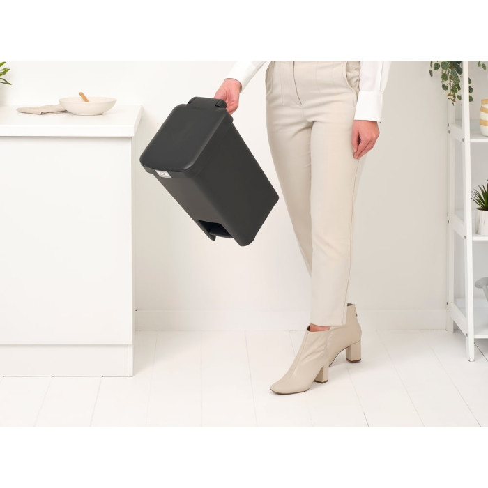 Кош за смет с педал Brabantia StepUp 16L, Dark Grey - Баня и почистване