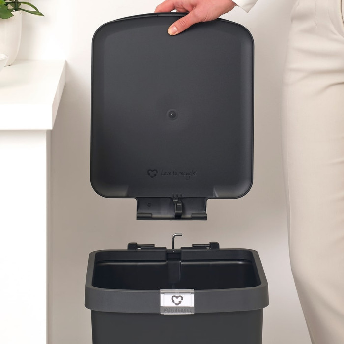 Кош за смет с педал Brabantia StepUp 25L, Dark Grey Кош за смет с педал Brabantia StepUp 25L, Dark Grey - Баня и почистване