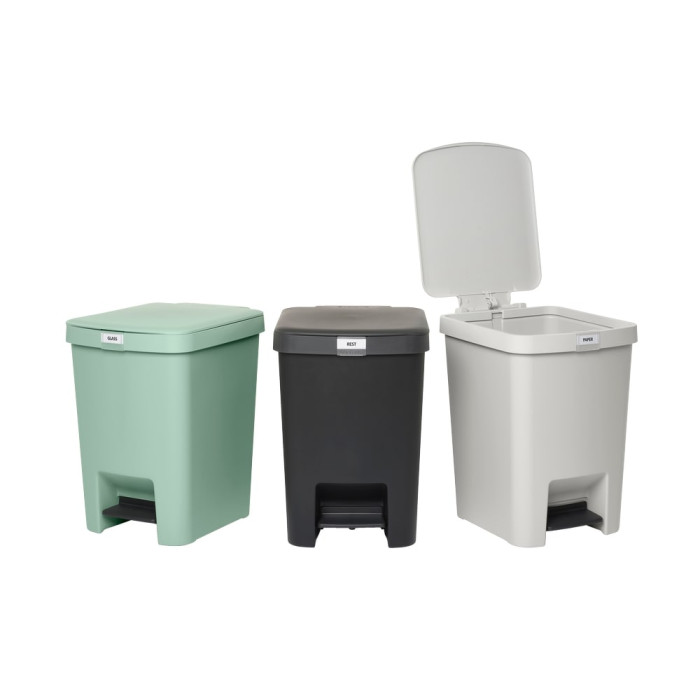Кош за смет с педал Brabantia StepUp 25L, Dark Grey Кош за смет с педал Brabantia StepUp 25L, Dark Grey - Баня и почистване