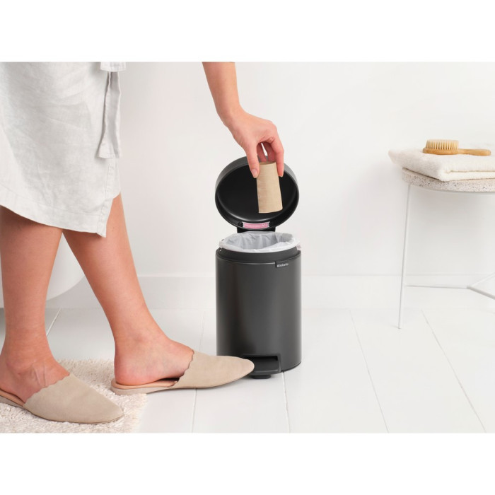 Кош за смет с педал Brabantia NewIcon 3L, Confident Grey - Баня и почистване
