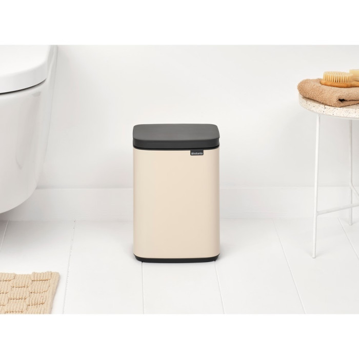 Кош за смет Brabantia Bo Small 4L, Soft Beige - Баня и почистване