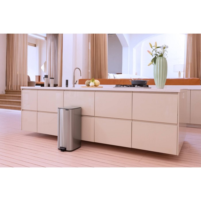 Кош за смет Brabantia Bo Pedal 30L, Matt Steel Fingerprint Proof