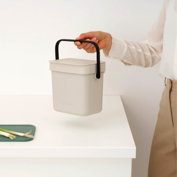 Кош за смет за разделно събиране Brabantia Sort&Go 3L, Soft Beige Кош за смет за разделно събиране Brabantia Sort&Go 3L, Soft Beige