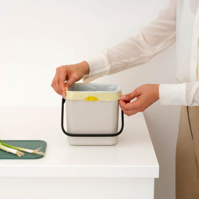 Кош за смет за разделно събиране Brabantia Sort&Go 3L, Soft Beige Кош за смет за разделно събиране Brabantia Sort&Go 3L, Soft Beige