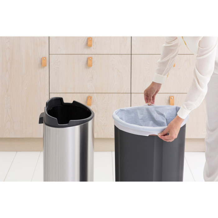 Кош за смет Brabantia Touch Bin New 40L, Matt Steel - Баня и почистване