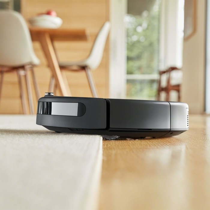 Роботизирана прахосмукачка IROBOT Roomba 692 Роботизирана прахосмукачка IROBOT Roomba 692 - Малки домакински уреди