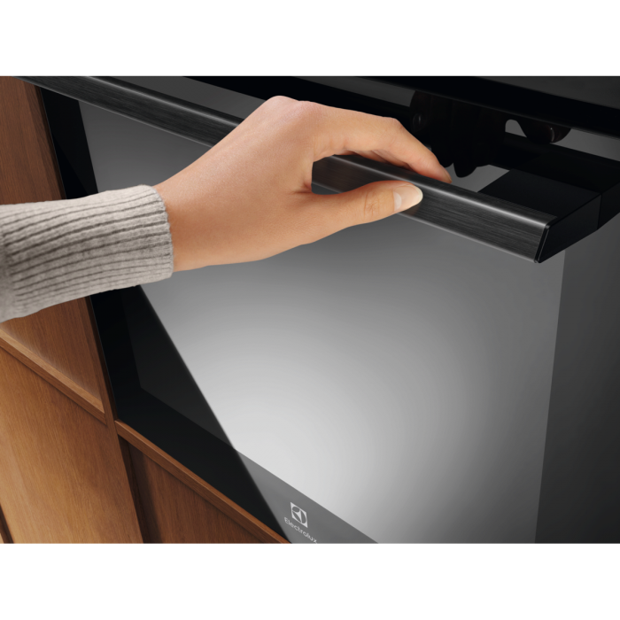 Фурна Electrolux LOD8P39Z - с пиролиза  - Уреди за вграждане
