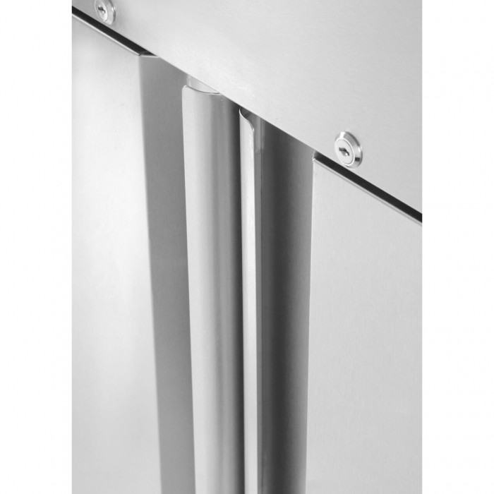 Професионален хладилник Hendi Profi Line с 2 врати 900 L 1200x740x(H)1950 mm неръждаема стомана -2?/8?C 400 W 6 рафта 525x530mm включени, енергиен клас C