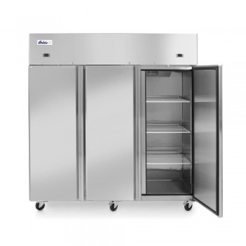 Hendi Profi Line професионален хладилник и фризер с 3 врати 900+420 L 1800x745x(H)1950 mm неръждаема стомана -2/+8°C, -17˚/-22˚C 700 W 3 рафта 525x530 mm включени, енергиен клас D Hendi Profi Line професионален хладилник и фризер с 3 врати 900+420 L 1800x745x(H)1950 mm неръждаема стомана -2/+8°C, -17˚/-22˚C 700 W 3 рафта 525x530 mm включени, енергиен клас D
