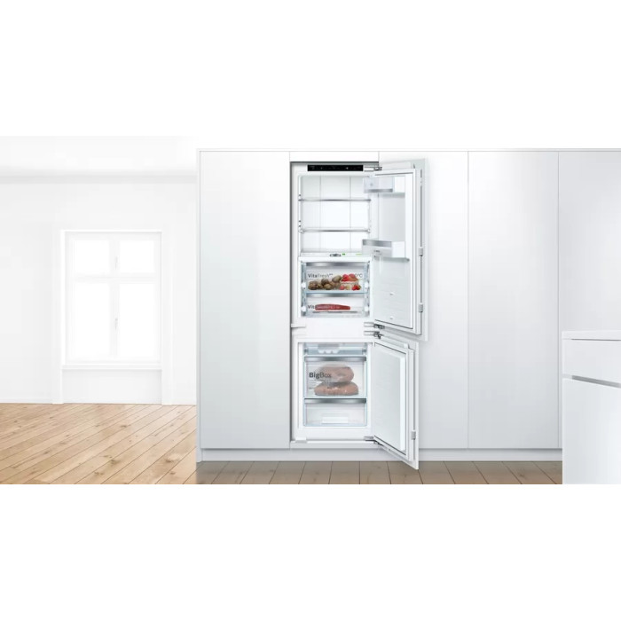 Хладилник BOSCH KIF86PFE0 Хладилник BOSCH KIF86PFE0 - Уреди за дома