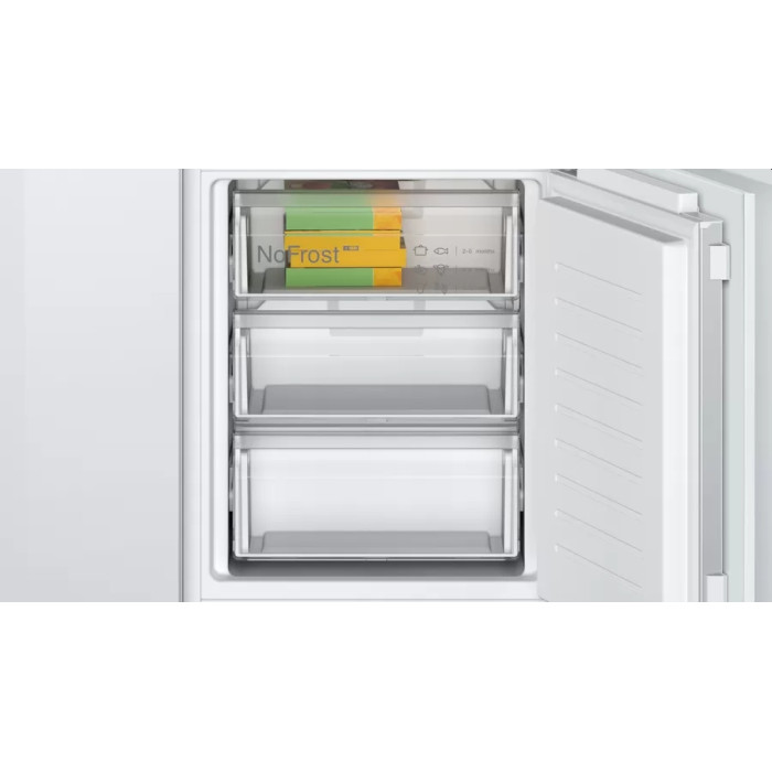 Хладилник BOSCH KIN86VFE0 Хладилник BOSCH KIN86VFE0 - Уреди за дома